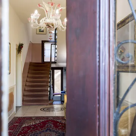 Casanova Oda ve Kahvaltı