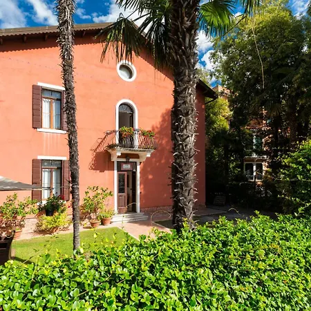 Casanova Oda ve Kahvaltı Venedik-Lido