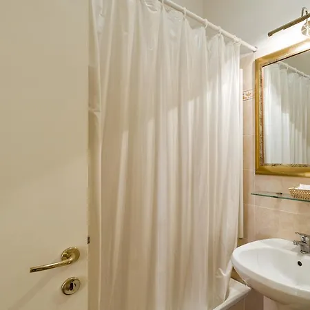 Oda ve Kahvaltı Casanova 4*