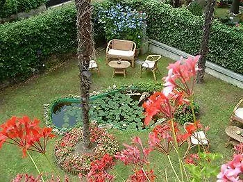 Casanova Bed & Breakfast 3*