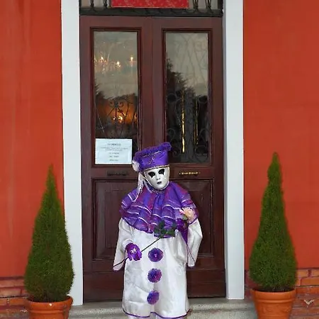 Casanova Oda ve Kahvaltı