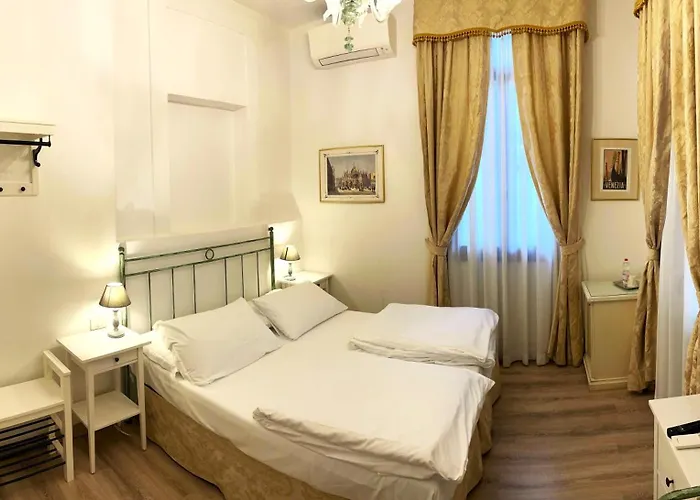 Bed and Breakfast Casanova 4*