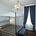 Alojamento de Acomodação e Pequeno-almoço Casanova 4*